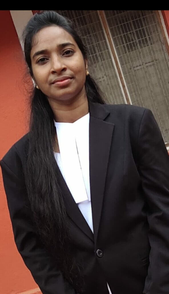 Advocate Esther Balakrishna Advocate Esther Balakrishna, lady divorce lawyer in Bangalore