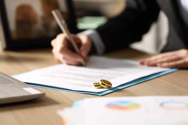 HOW TO WRITE AN AFFIDAVIT FOR DIVORCE