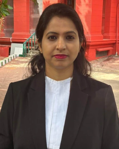 Advocate Poojashree, female divorce lawyer in Bangalore